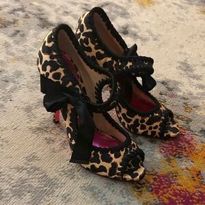 Betsey Johnson Leopard Print Heels with Black Bow